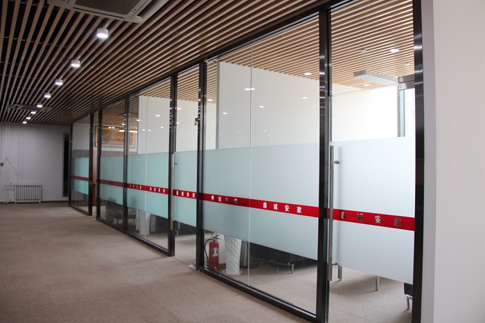 上海鼎誠房產(chǎn)辦公室設計實景-第2張圖片-上海古都建筑設計集團 上海鼎誠房產(chǎn)辦公室設計實景-第2張圖片-上海古都建筑設計集團