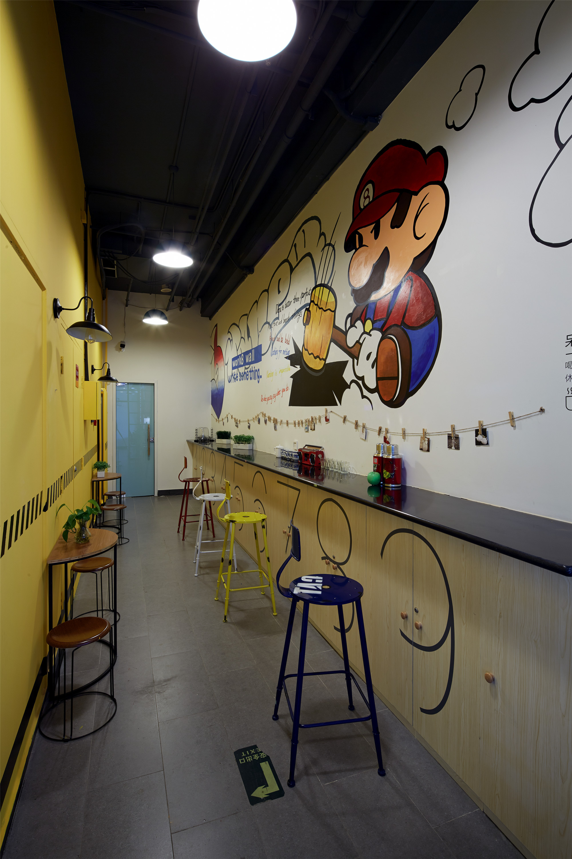 寶山區(qū)100平創(chuàng)業(yè)公司辦公室裝修設(shè)計-第3張圖片-上海古都建筑設(shè)計集團