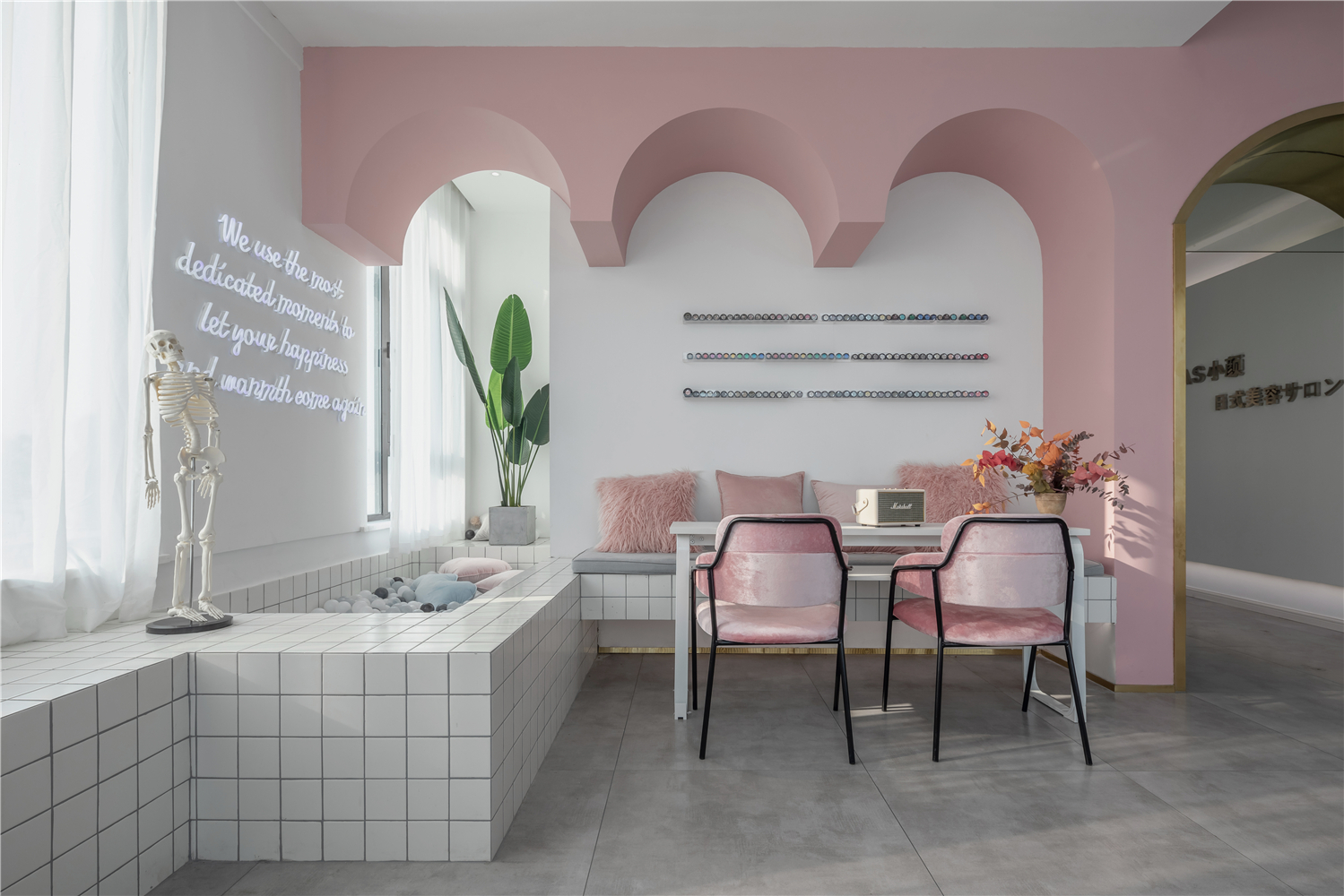 長(zhǎng)寧區(qū)120平美容店辦公室裝修設(shè)計(jì)-第4張圖片-上海古都建筑設(shè)計(jì)集團(tuán) 長(zhǎng)寧區(qū)120平美容店辦公室裝修設(shè)計(jì)-第4張圖片-上海古都建筑設(shè)計(jì)集團(tuán)