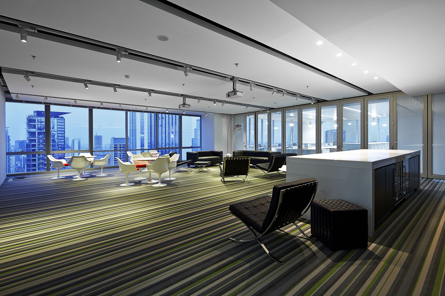 普陀區(qū)200平科技辦公室裝修設(shè)計(jì)-第3張圖片-上海古都建筑設(shè)計(jì)集團(tuán) 普陀區(qū)200平科技辦公室裝修設(shè)計(jì)-第3張圖片-上海古都建筑設(shè)計(jì)集團(tuán)