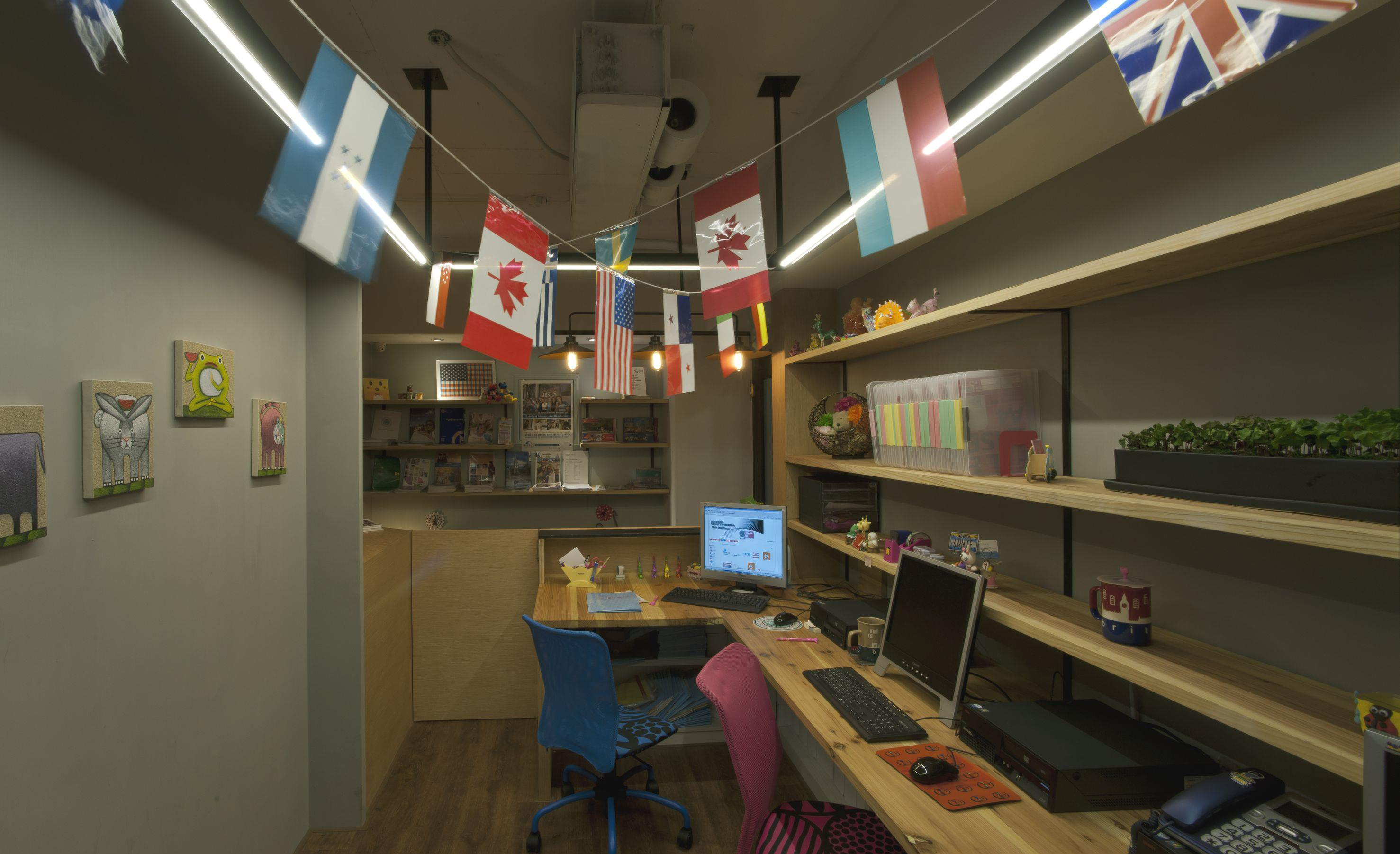 徐匯區(qū)復(fù)古圖書室裝修設(shè)計-第1張圖片-上海古都建筑設(shè)計集團(tuán) 徐匯區(qū)復(fù)古圖書室裝修設(shè)計-第1張圖片-上海古都建筑設(shè)計集團(tuán)