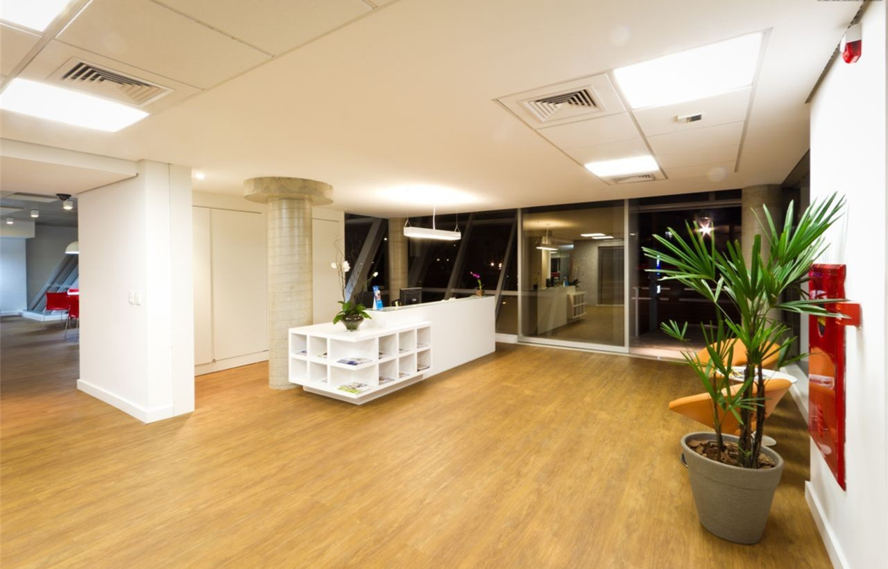 徐匯區(qū)200平公共辦公空間裝修設(shè)計-第5張圖片-上海古都建筑設(shè)計集團