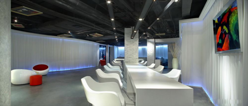 長寧區(qū)美妝公司辦公室裝修設(shè)計-第6張圖片-上海古都建筑設(shè)計集團(tuán) 長寧區(qū)美妝公司辦公室裝修設(shè)計-第6張圖片-上海古都建筑設(shè)計集團(tuán)