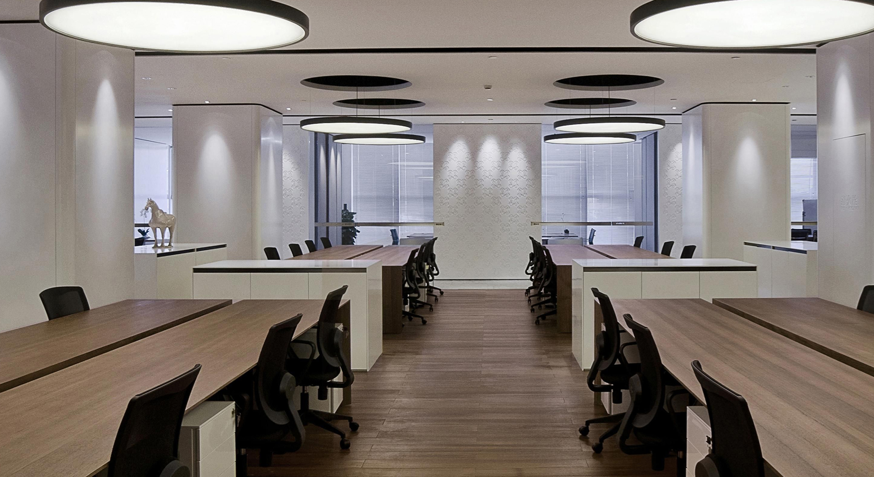 300平大氣奢華風(fēng)格辦公室裝修設(shè)計(jì)-第1張圖片-上海古都建筑設(shè)計(jì)集團(tuán) 300平大氣奢華風(fēng)格辦公室裝修設(shè)計(jì)-第1張圖片-上海古都建筑設(shè)計(jì)集團(tuán)