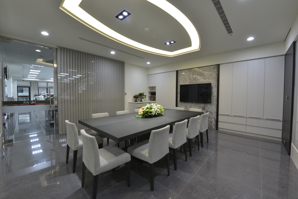 虹口區(qū)現(xiàn)代簡約風(fēng)格會(huì)議室裝修設(shè)計(jì)-第5張圖片-上海古都建筑設(shè)計(jì)集團(tuán)