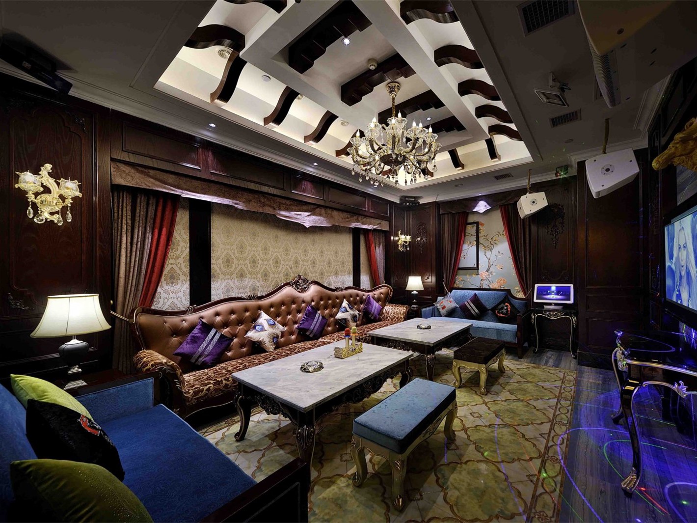 歐式復(fù)古歌廳裝修設(shè)計(jì)-第4張圖片-上海古都建筑設(shè)計(jì)集團(tuán) 歐式復(fù)古歌廳裝修設(shè)計(jì)-第4張圖片-上海古都建筑設(shè)計(jì)集團(tuán)