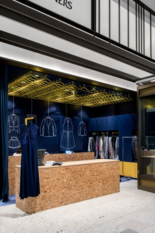 清新藍(lán)調(diào)干洗店裝修設(shè)計(jì)-第3張圖片-上海古都建筑設(shè)計(jì)集團(tuán) 清新藍(lán)調(diào)干洗店裝修設(shè)計(jì)-第3張圖片-上海古都建筑設(shè)計(jì)集團(tuán)