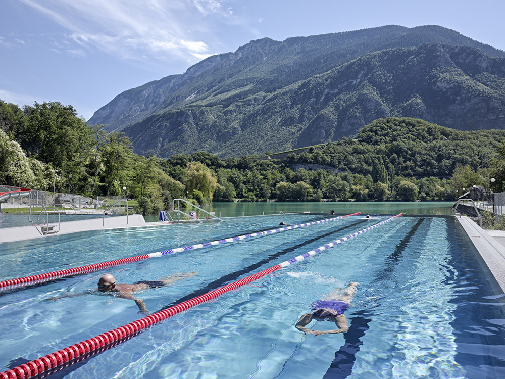 自然戶外游泳館裝修設(shè)計-第3張圖片-上海古都建筑設(shè)計集團 自然戶外游泳館裝修設(shè)計-第3張圖片-上海古都建筑設(shè)計集團