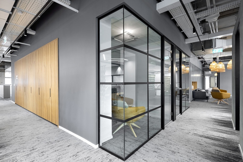 浦東張江醫(yī)療設(shè)備公司辦公室設(shè)計(jì)裝修圖片-第2張圖片-上海古都建筑設(shè)計(jì)集團(tuán) 浦東張江醫(yī)療設(shè)備公司辦公室設(shè)計(jì)裝修圖片-第2張圖片-上海古都建筑設(shè)計(jì)集團(tuán)